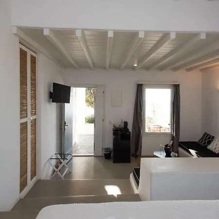 Bellou Suites Mykonos Town Exterior photo