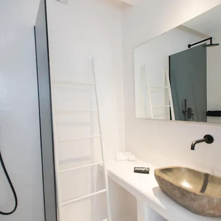 Bellou Suites Mykonos Town Exterior photo