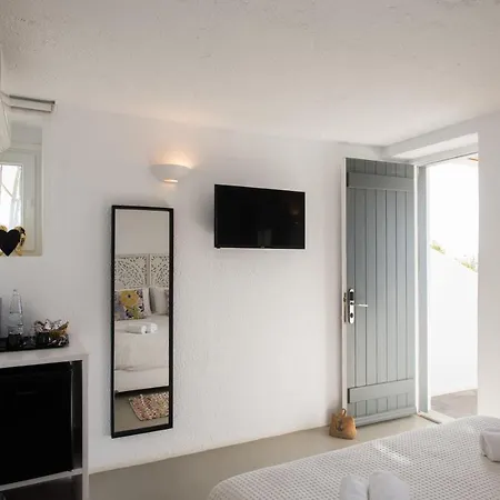 Bellou Suites Mykonos Town Exterior photo