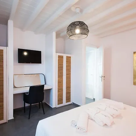 Bellou Suites Mykonos Town Exterior photo