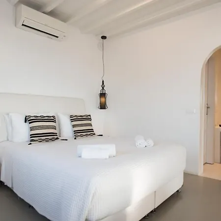 Bellou Suites Mykonos Town Exterior photo