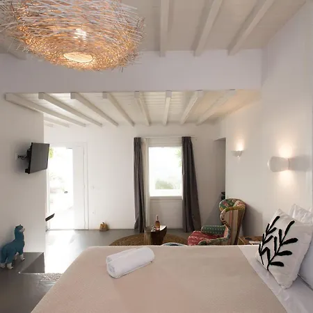 Bellou Suites Mykonos Town Exterior photo
