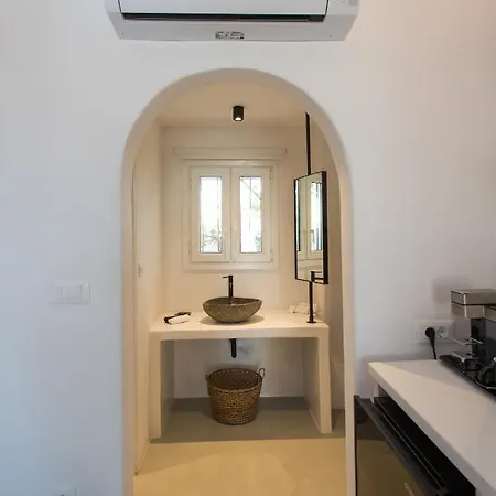 Bellou Suites Mykonos Town Exterior photo