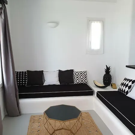 Bellou Suites Mykonos Town Exterior photo
