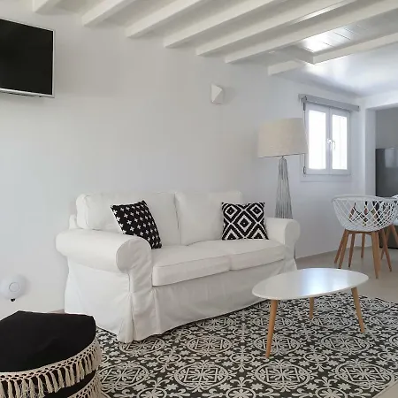 Bellou Suites Mykonos Town Exterior photo